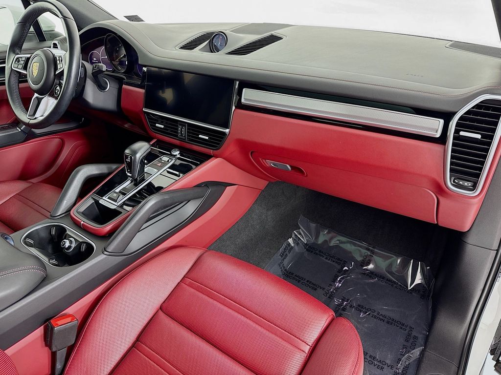 2023 Porsche Cayenne Coup Platinum Edition - Photo 32