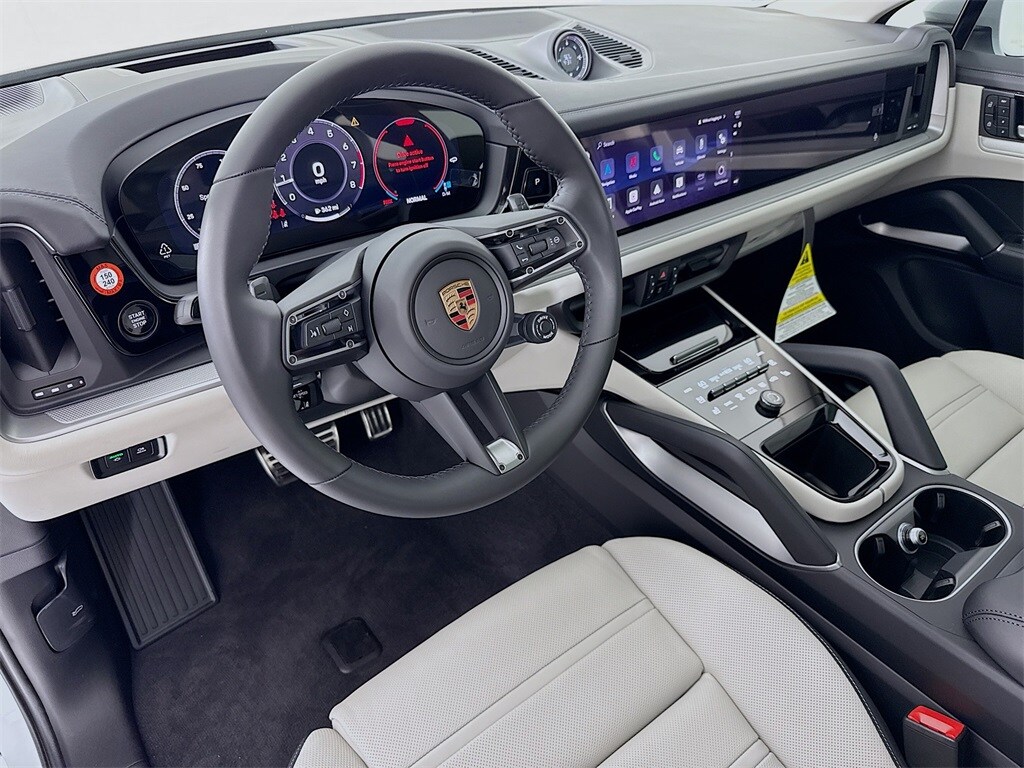 2026 Porsche Cayenne Coupe photo 4