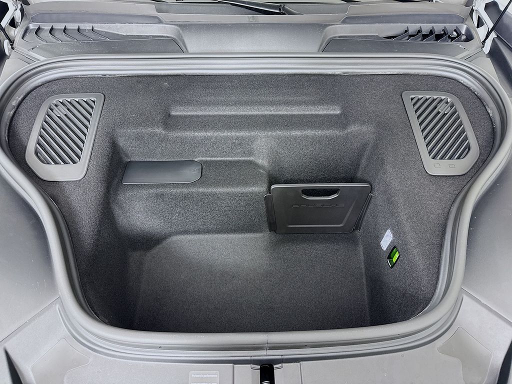 2026 Porsche Macan Base - Photo 33