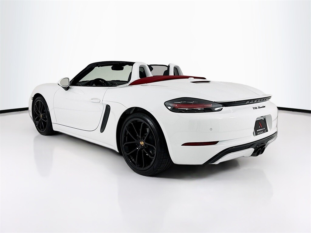 2025 Porsche Boxster photo 3