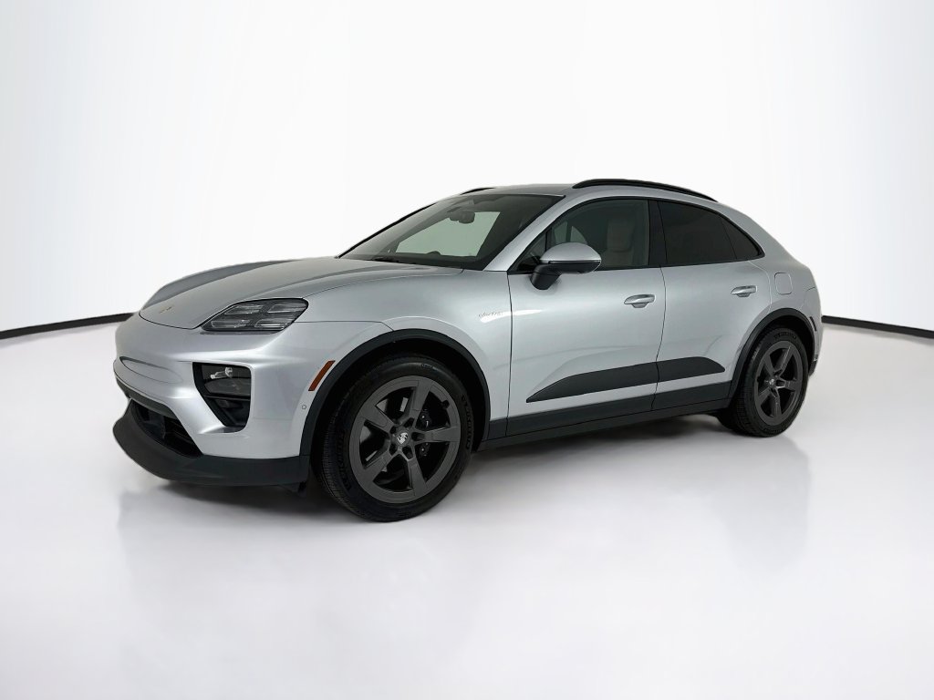  Porsche Macan Electric