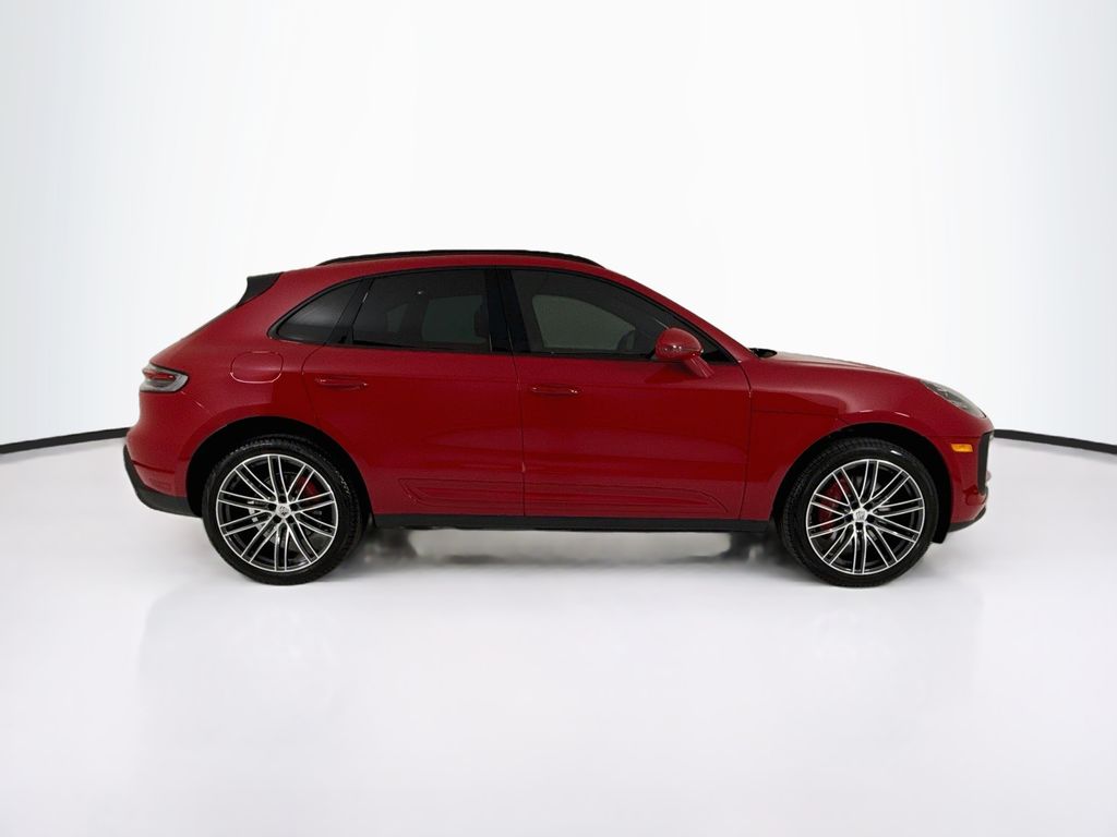 2026 Porsche Macan S - Photo 8