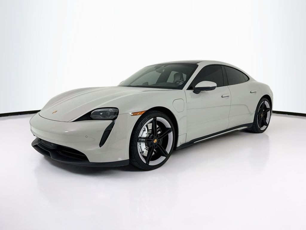 2024 Porsche Taycan 4S's photo