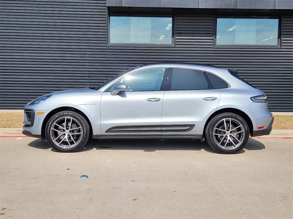 Certified 2024 Porsche Macan Base with VIN WP1AA2A58RLB03636 for sale in Grapevine, TX