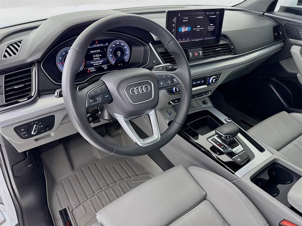 Used 2024 Audi Q5 45 S Line Premium SUV