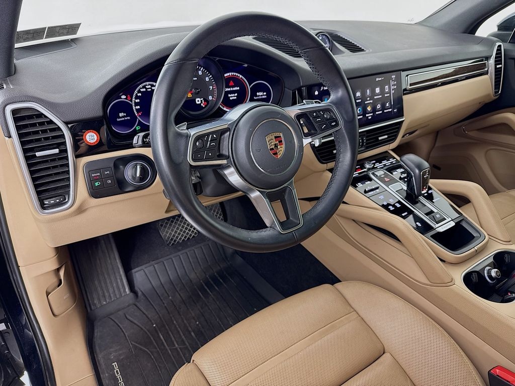 Certified 2023 Porsche Cayenne Platinum Edition SUV