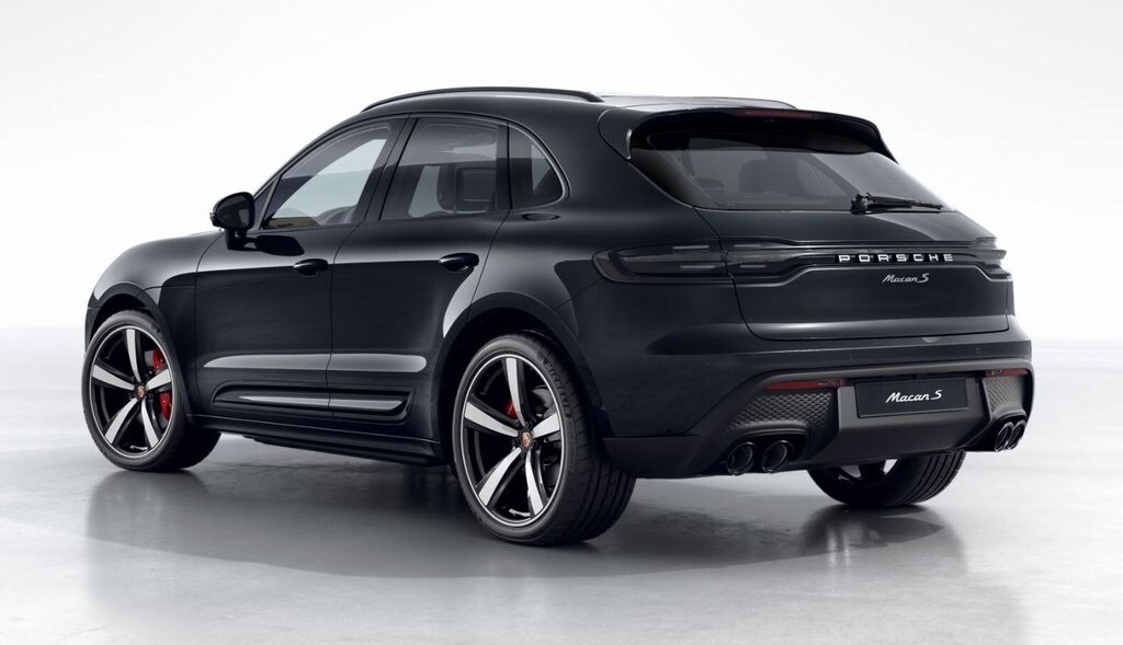 2026 Porsche Macan S photo 2