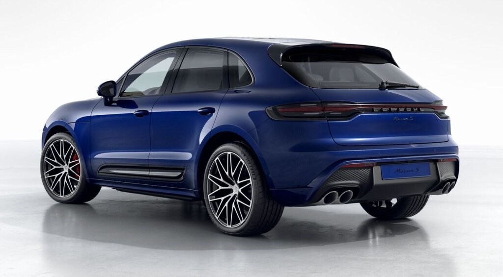 2026 Porsche Macan S photo 2