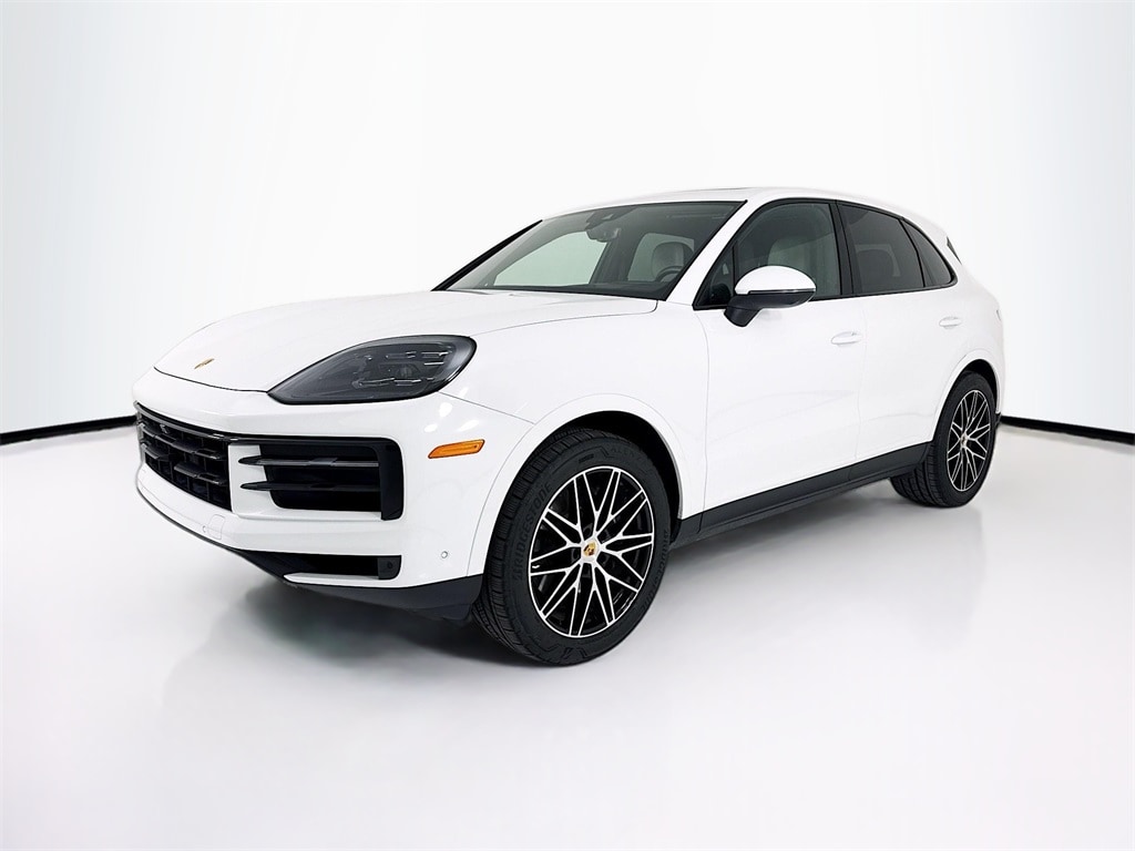 2024 Porsche Cayenne Base