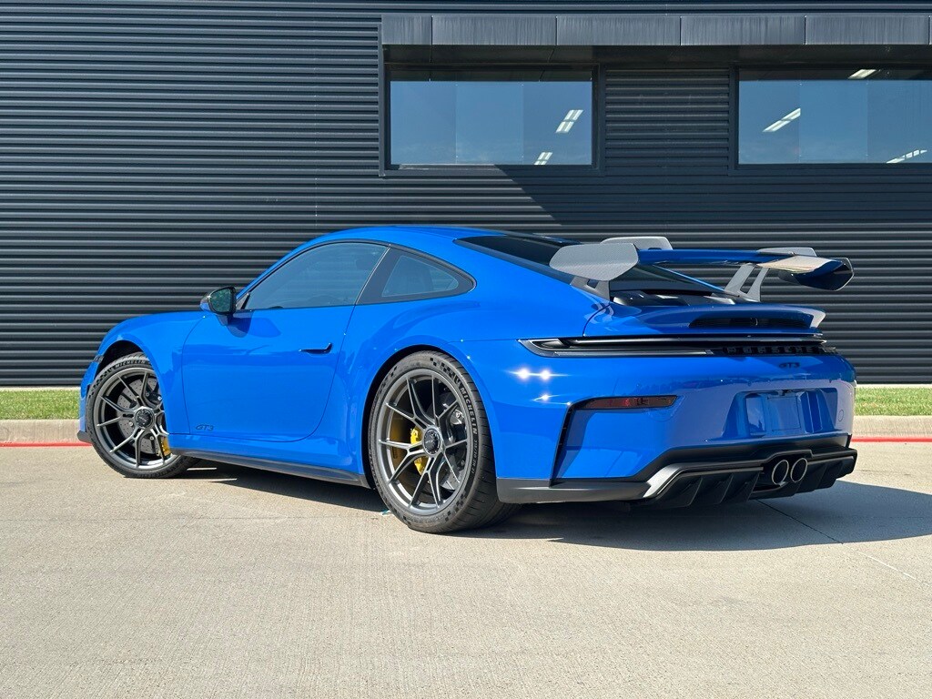 2025 Porsche 911 GT3 Coupe photo 3