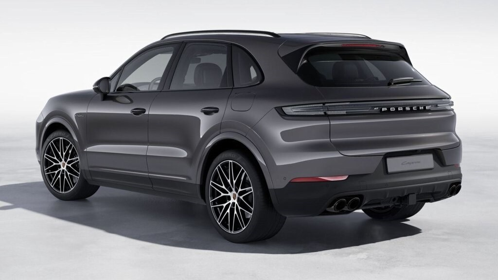 2026 Porsche Cayenne E-Hybrid photo 2