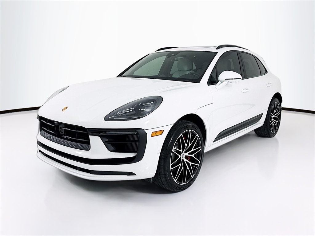 2026 Porsche Macan S