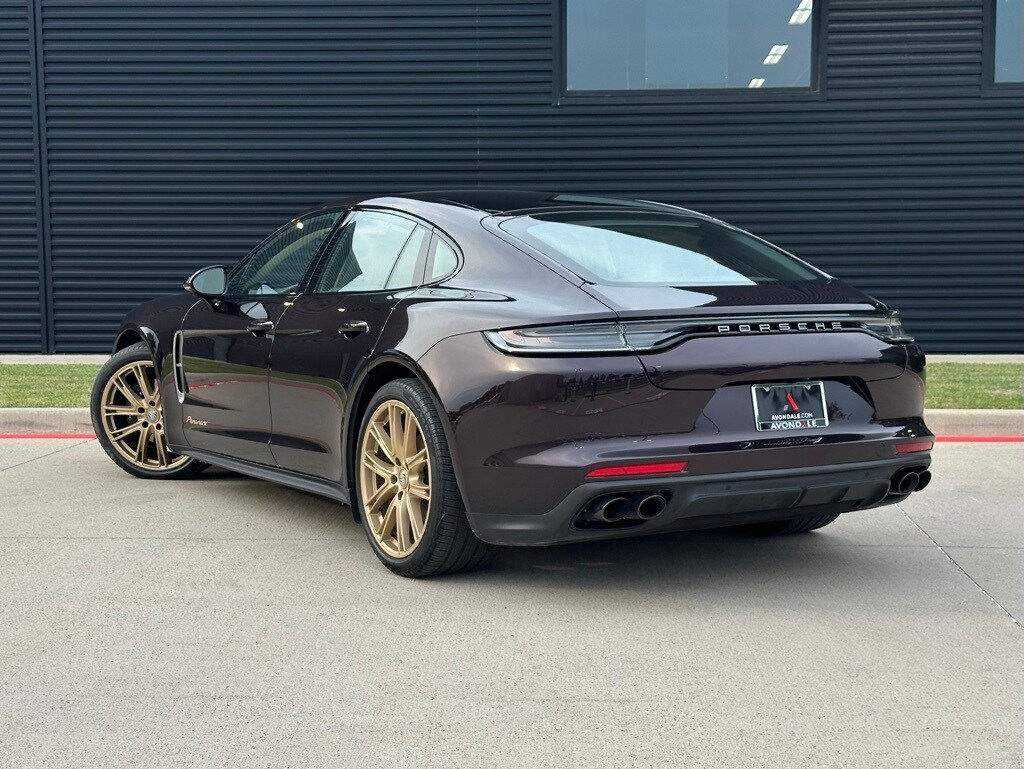 2023 Porsche Panamera Platinum photo 3