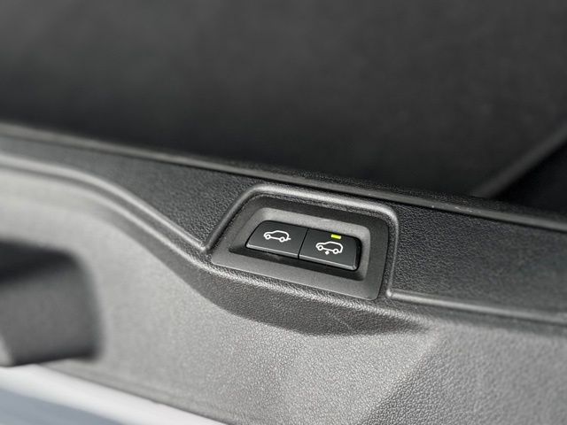 2023 BMW X7 40i - Photo 37