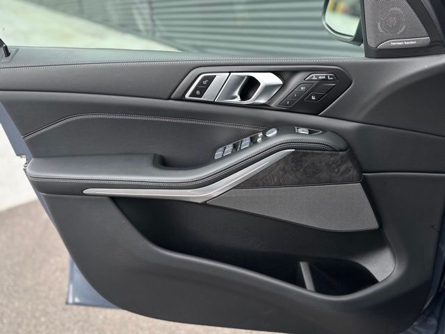 2023 BMW X7 40i - Photo 13