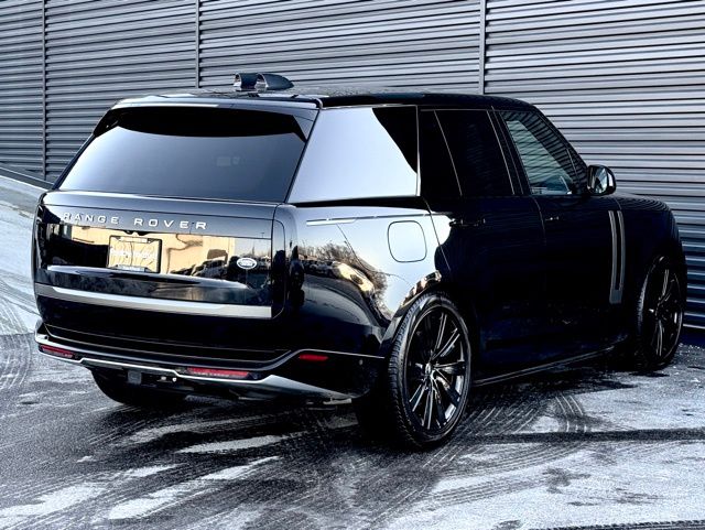 2023 Land Rover Range Rover SE - Photo 7
