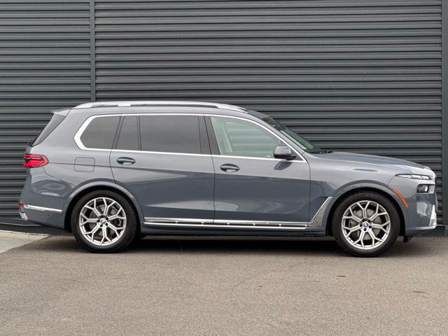2023 BMW X7 40i - Photo 8