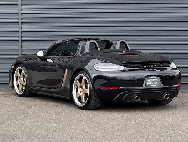 2022 Porsche 718 Boxster photo 3