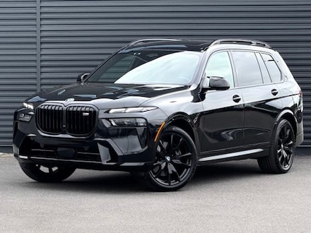 2023 BMW X7 M60i SUV