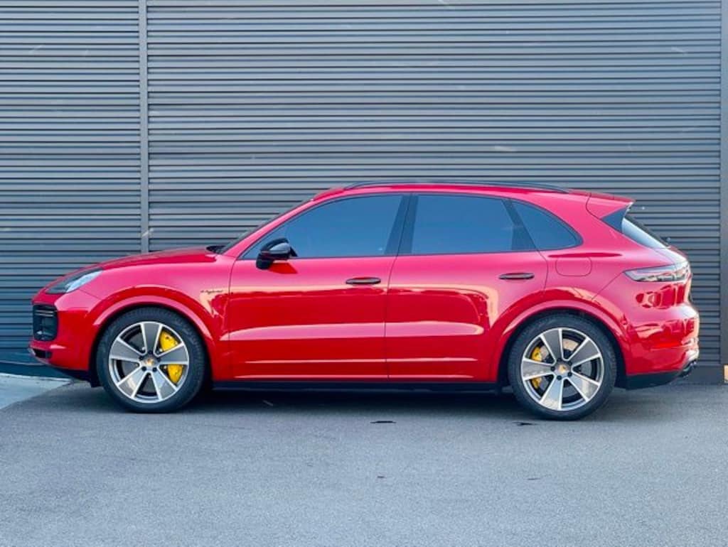 Used 2023 Porsche Cayenne E-Hybrid Turbo S SUV