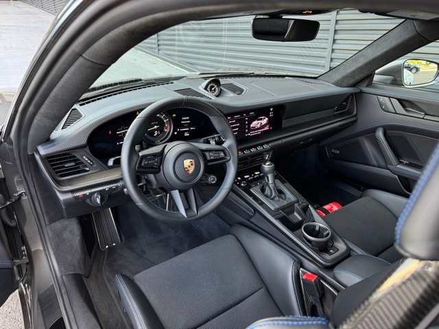 2023 Porsche 911 GT3 Touring photo 4