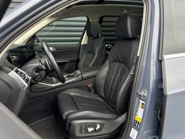 2023 BMW X7 40i - Photo 5