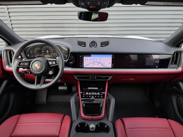 2026 Porsche Cayenne Coupe E-Hybrid - Photo 17