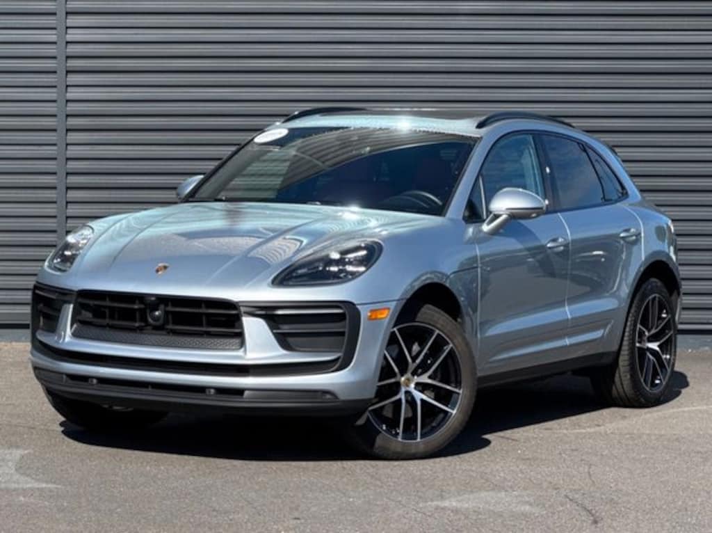 Used 2025 Porsche Macan SUV