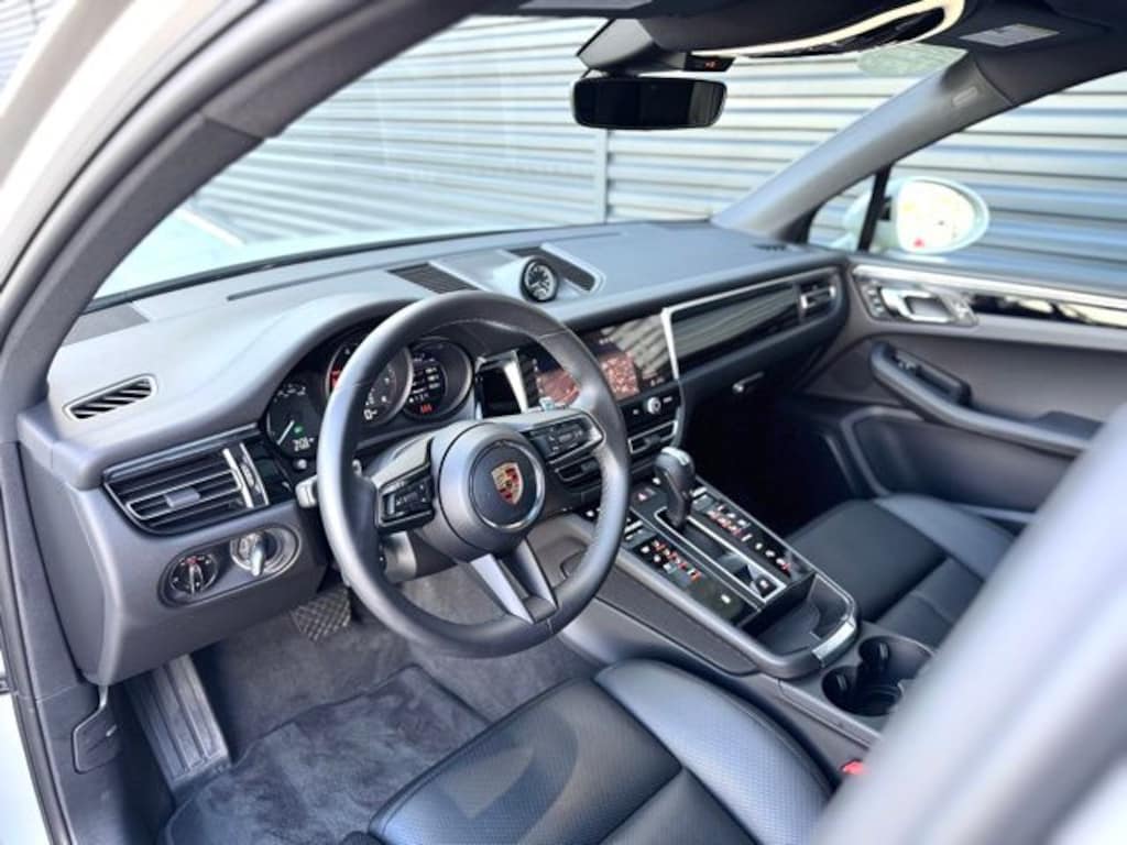 Certified 2026 Porsche Macan SUV