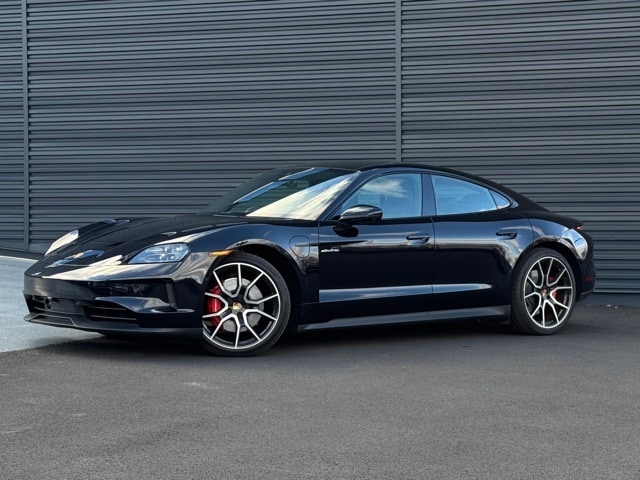 2025 Porsche Taycan S