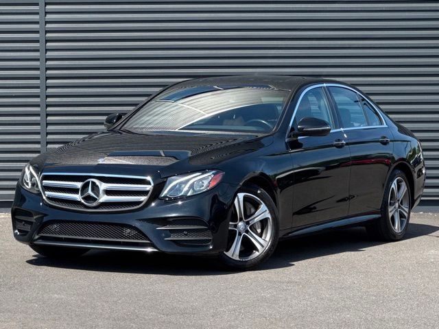 2017 Mercedes-Benz E-Class E300 4MATIC's photo