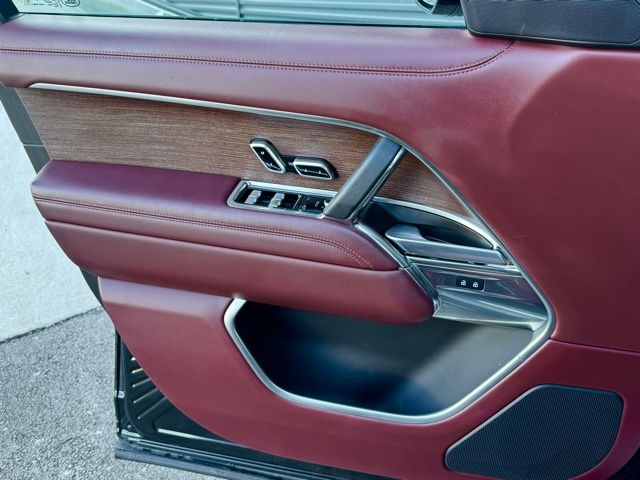 2023 Land Rover Range Rover SE - Photo 13