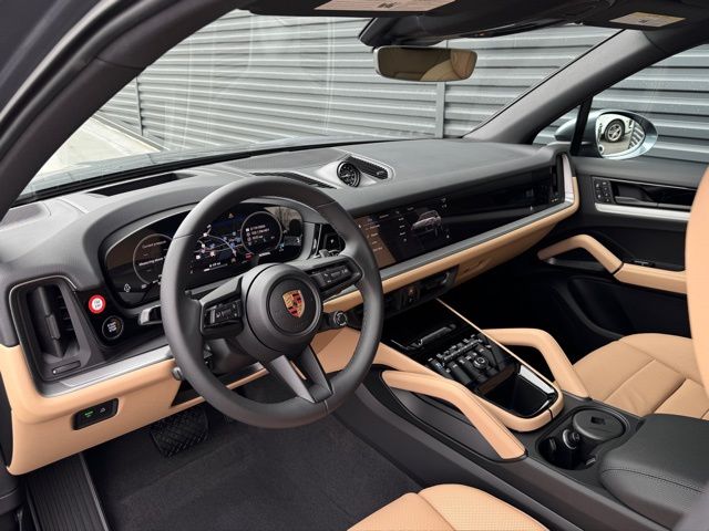 2026 Porsche Cayman photo 4