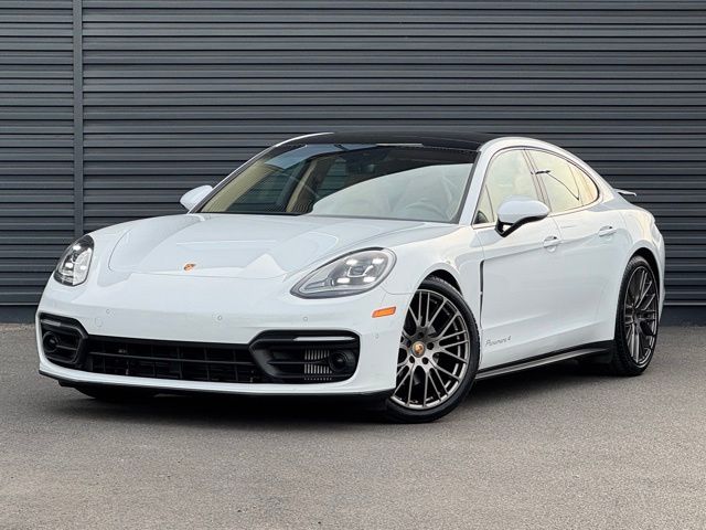 2023 Porsche Panamera 4 Platinum Edition's photo
