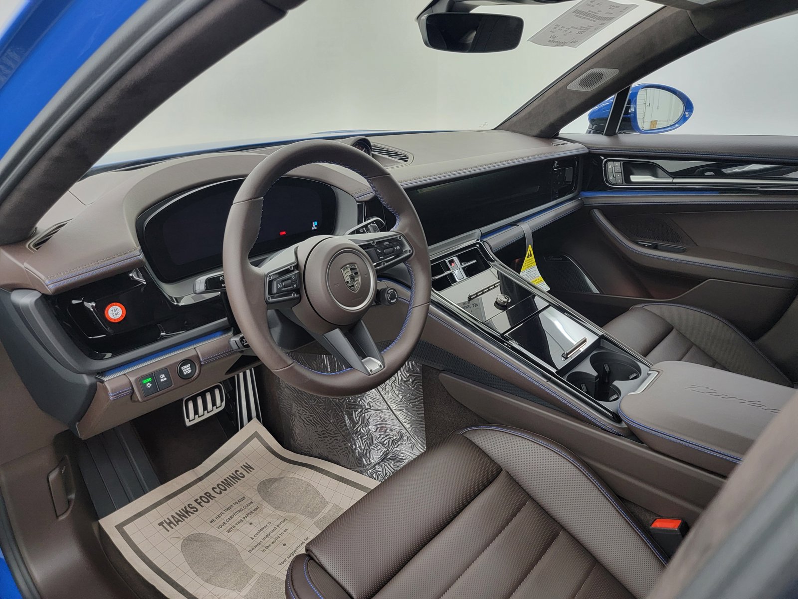 2025 Porsche Panamera E-Hybrid Turbo S photo 4