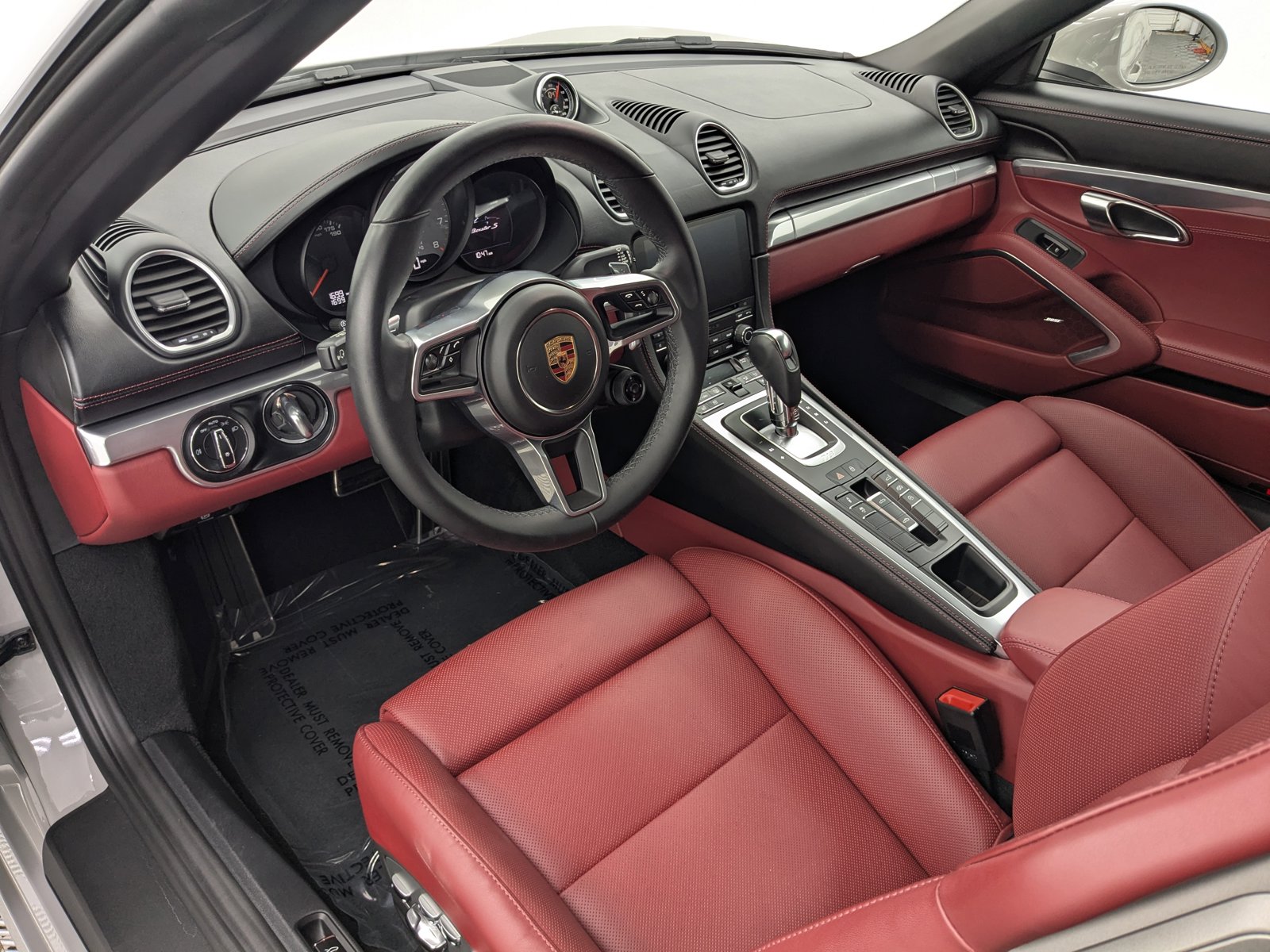 2025 Porsche Boxster S photo 4