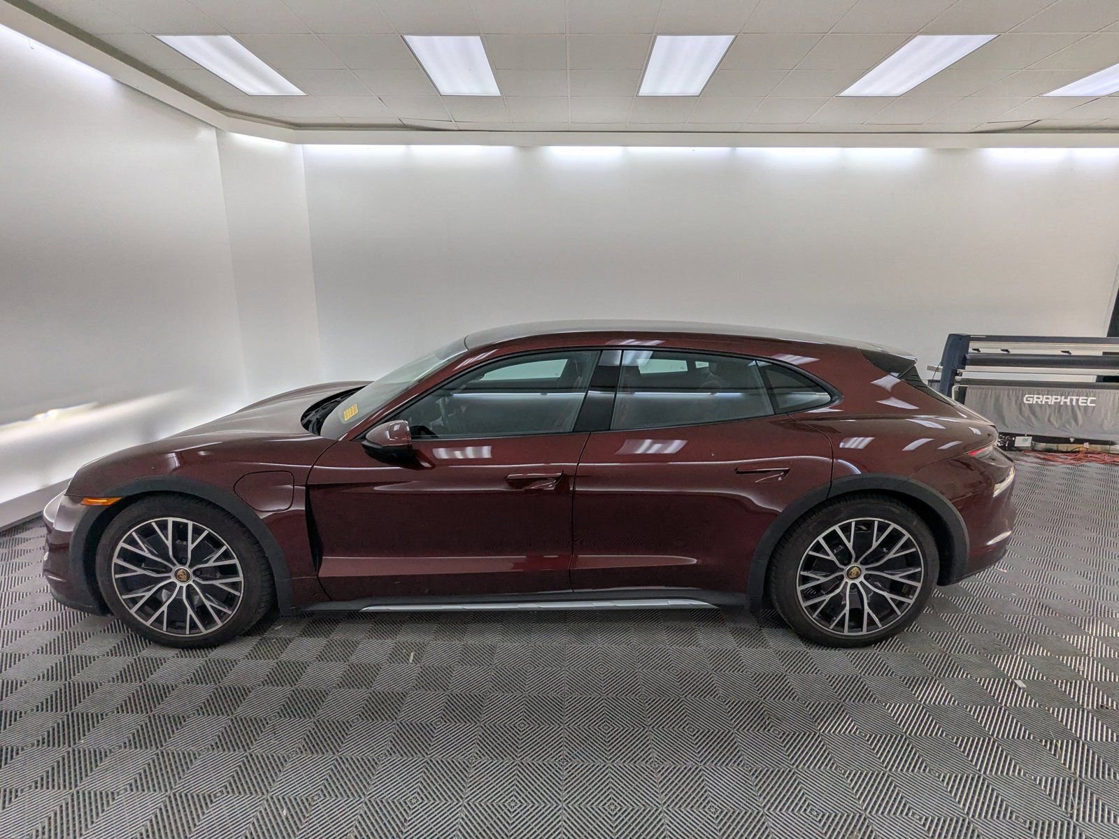 Certified 2022 Porsche Taycan Base with VIN WP0BA2Y14NSA67066 for sale in Hardeeville, SC