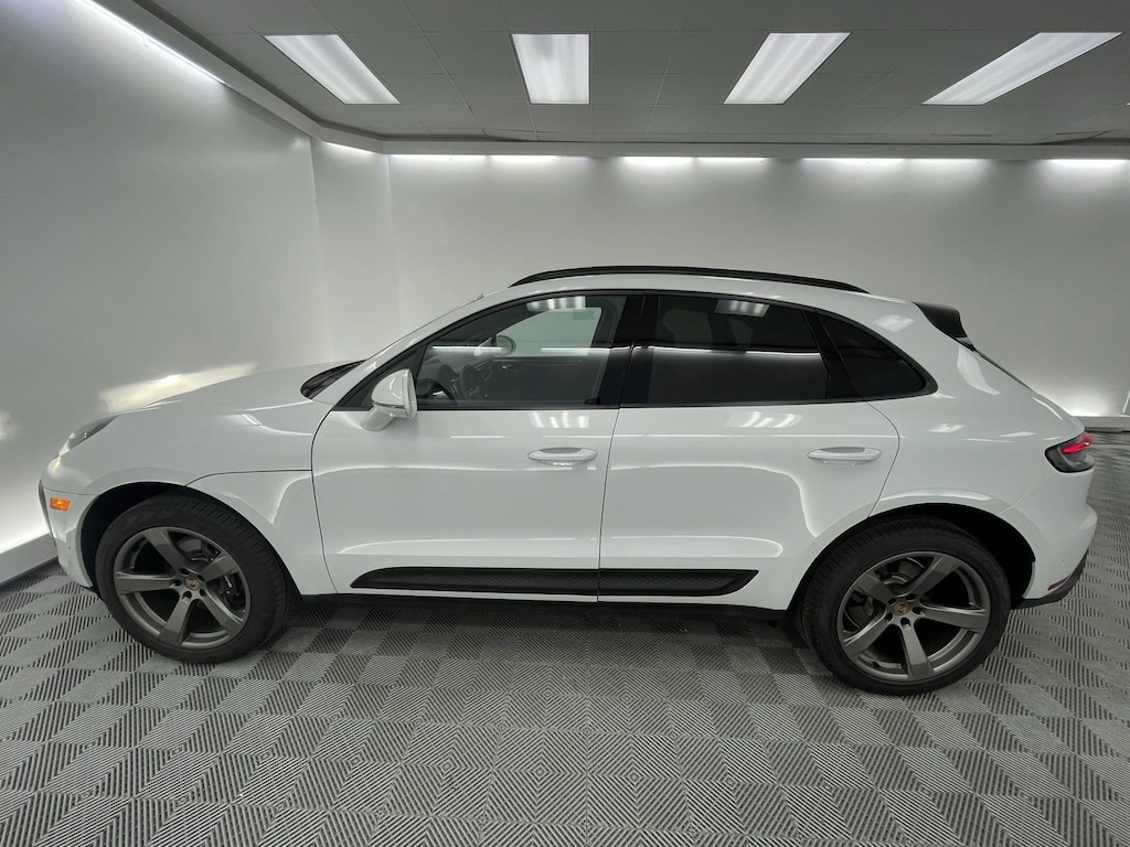Certified 2025 Porsche Macan Sport Utility