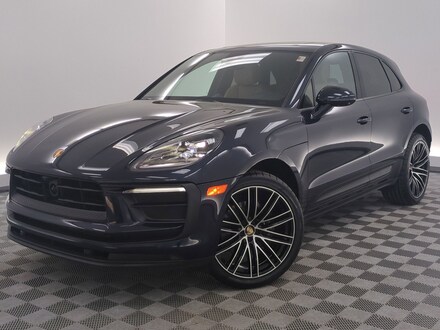 2023 Porsche Macan T Sport Utility