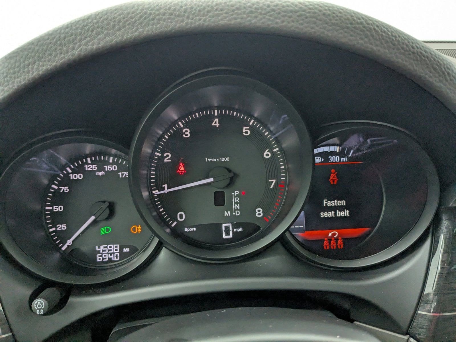 2026 Porsche Macan T - Photo 17