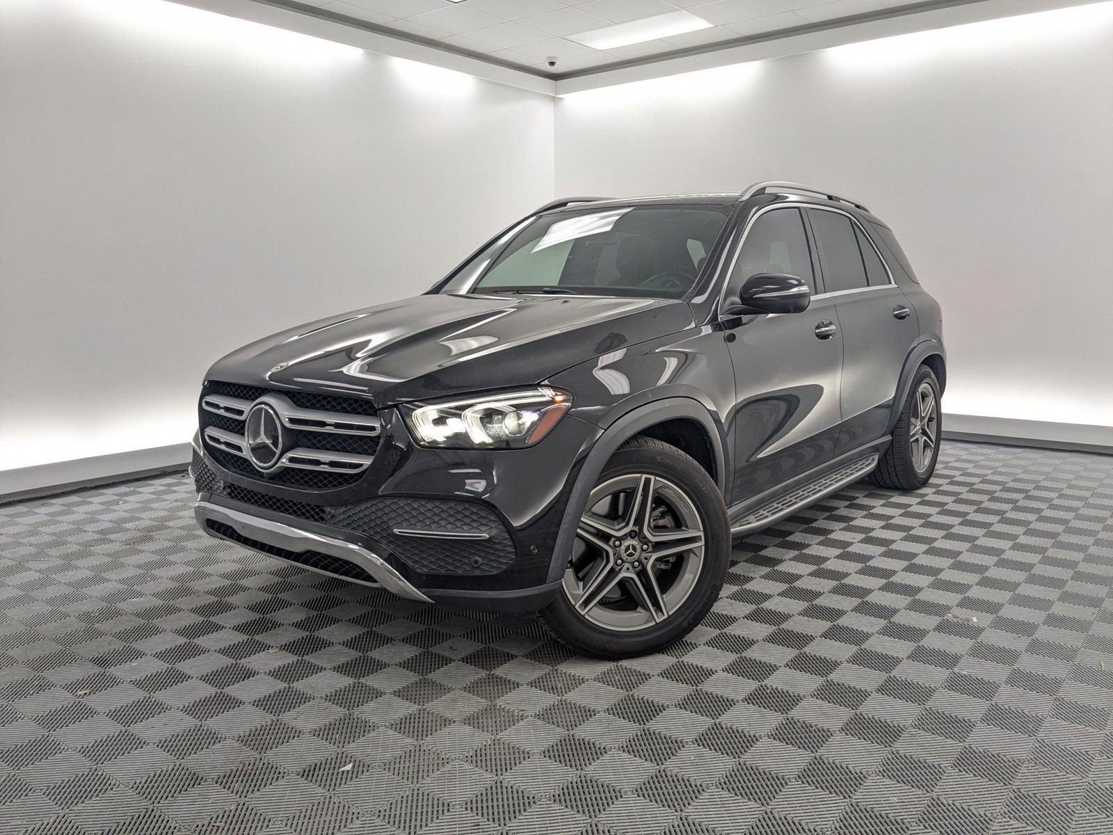 2022 Mercedes-Benz GLE GLE450's photo