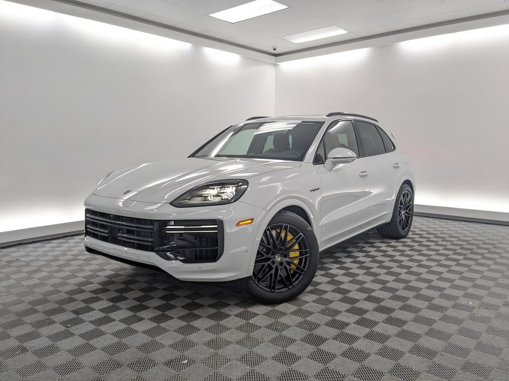 New 2026 Porsche Cayenne E-Hybrid Turbo Sport Utility