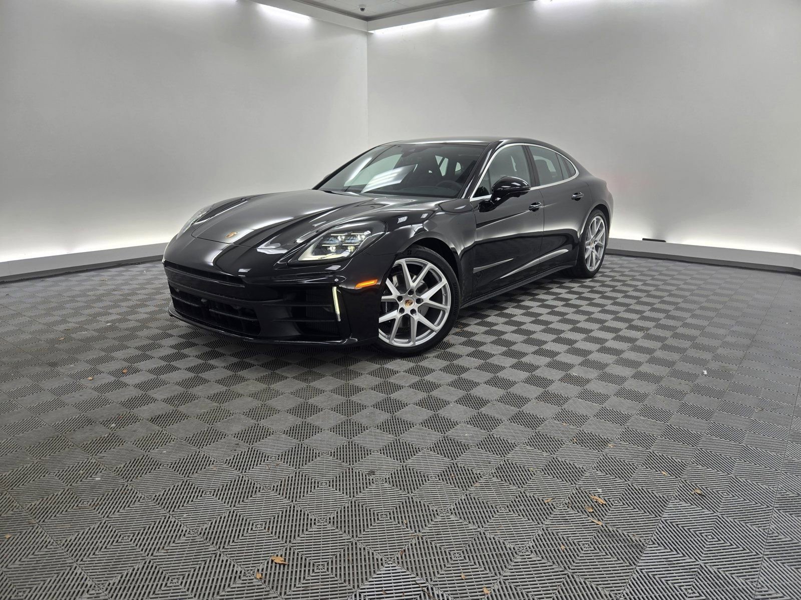 2026 Porsche Panamera Base