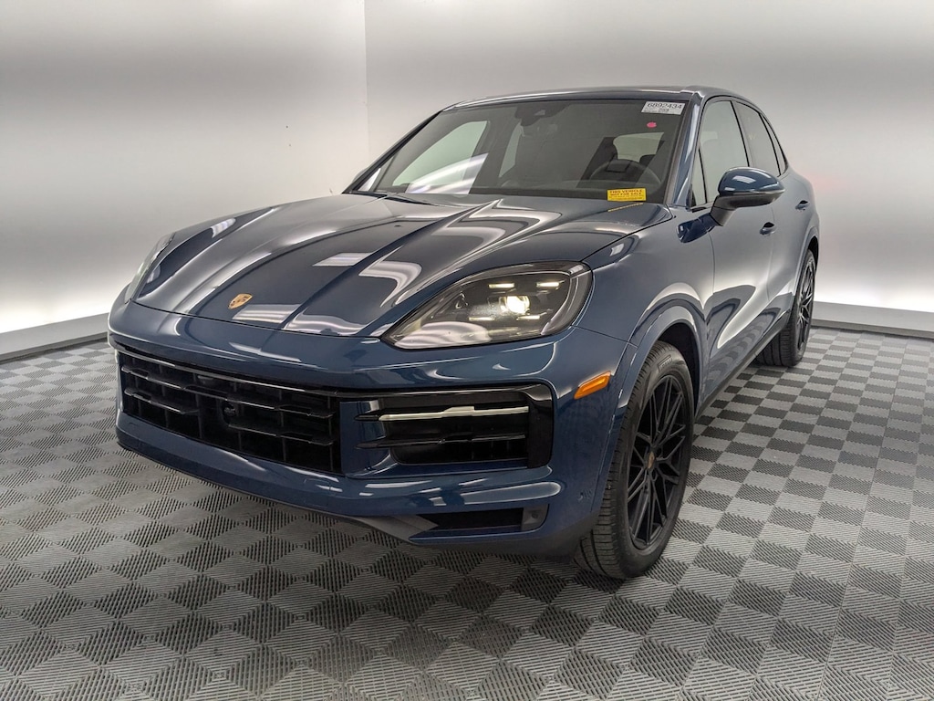 Certified 2025 Porsche Cayenne Sport Utility