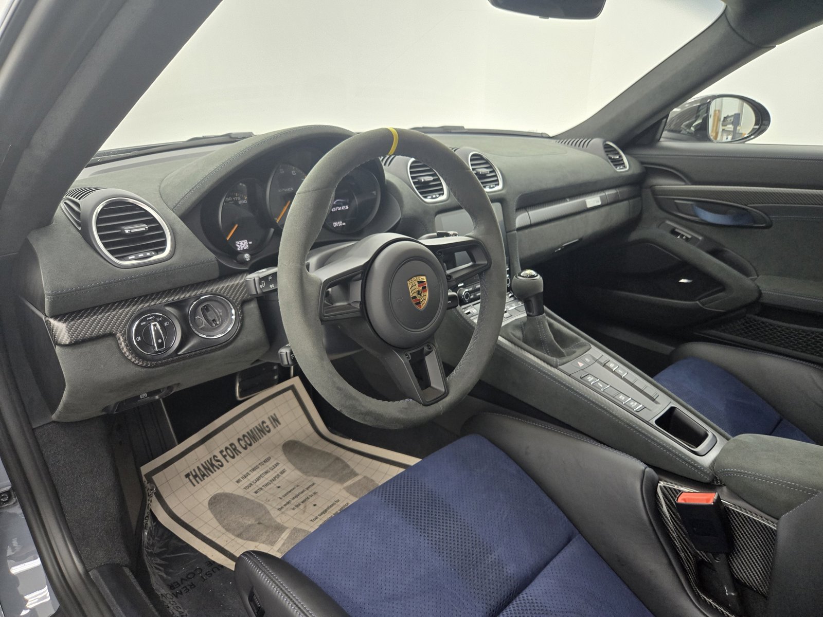 2024 Porsche Cayman GT4 RS photo 4