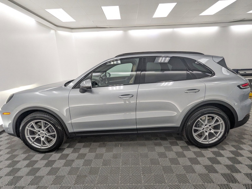 New 2026 Porsche Cayenne  Sport Utility