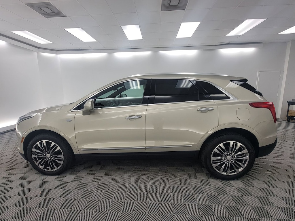 Used 2017 Cadillac XT5 Premium Luxury Sport Utility