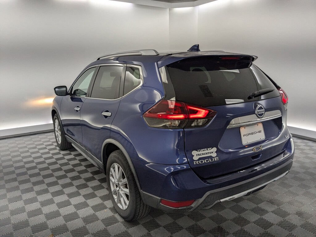 Used 2018 Nissan Rogue SV Sport Utility