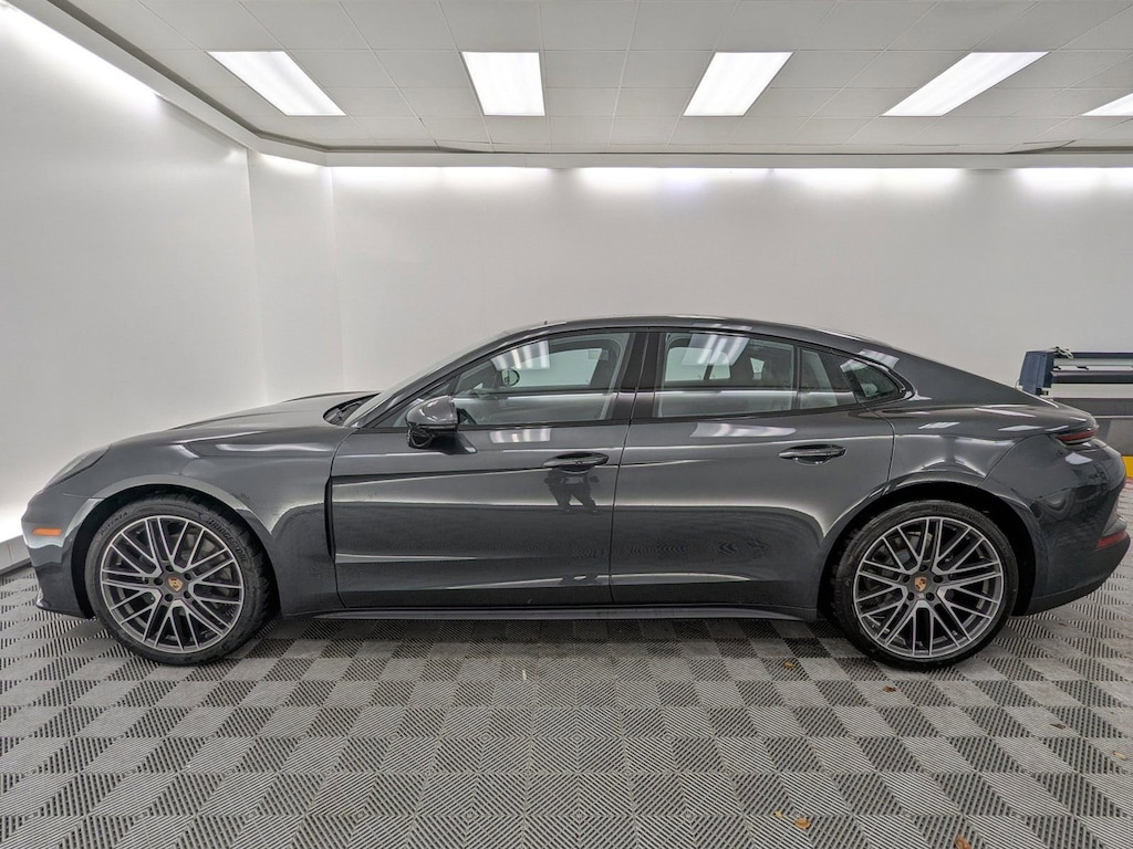 New 2026 Porsche Panamera 4 4dr Car