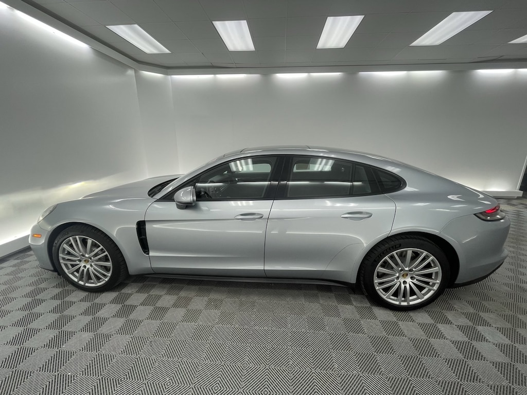 Certified 2021 Porsche Panamera 4dr Car